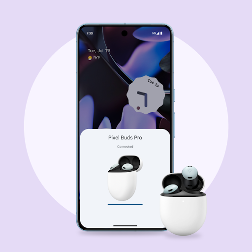 Bir telefonun ekranındaki beyaz pencerede "Pixel Buds Pro" başlığı, altında ise "Bağlandı" ifadesi görünüyor. Kutunun ortasında Pixel Buds Pro'nun resmi, telefonun sağ alt köşesinde ise Pixel Buds Pro'nun gerçekçi bir resmi yer alıyor.