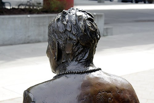 Vera Katz statue, Eastbank Esplanade
