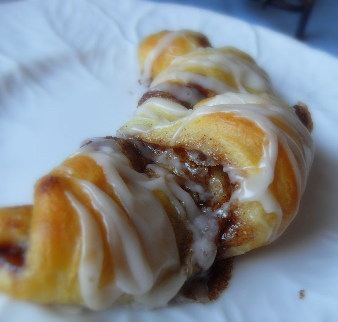 Cinnamon Roll Croissants