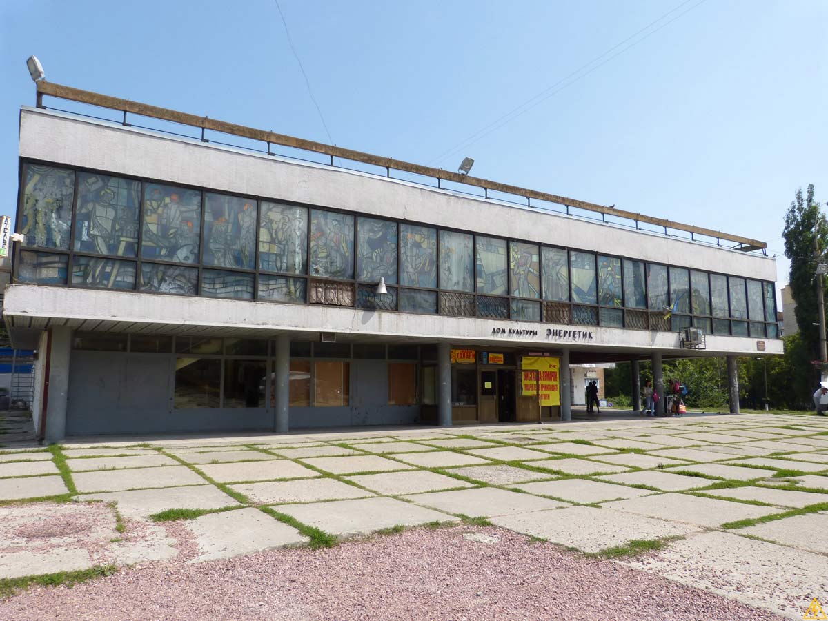19-P1010530
